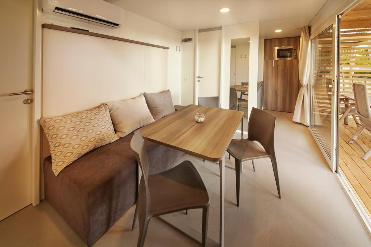Premium Mobile Homes - Hotel & Resort Adria Ankaran Exterior foto
